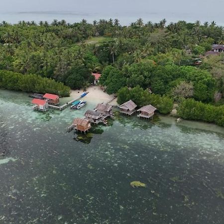 Arborek Diving Homestay R4 Besir エクステリア 写真