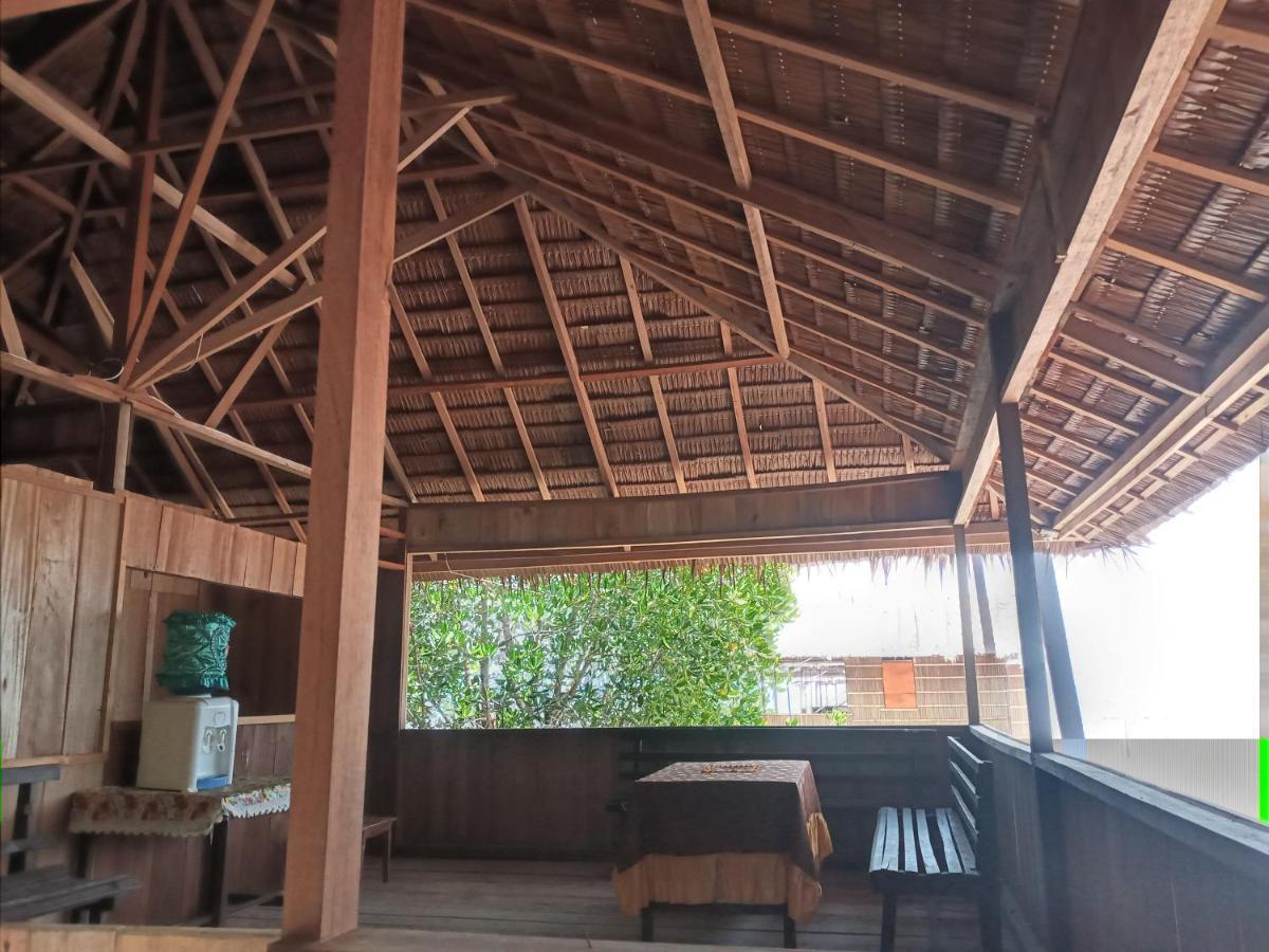 Arborek Diving Homestay R4 Besir エクステリア 写真