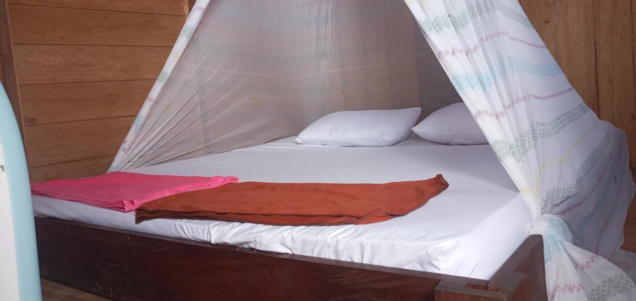Arborek Diving Homestay R4 Besir エクステリア 写真