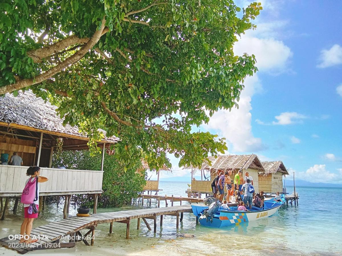Arborek Diving Homestay R4 Besir エクステリア 写真