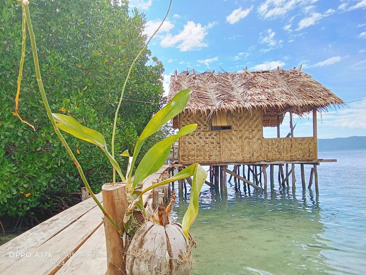Arborek Diving Homestay R4 Besir エクステリア 写真