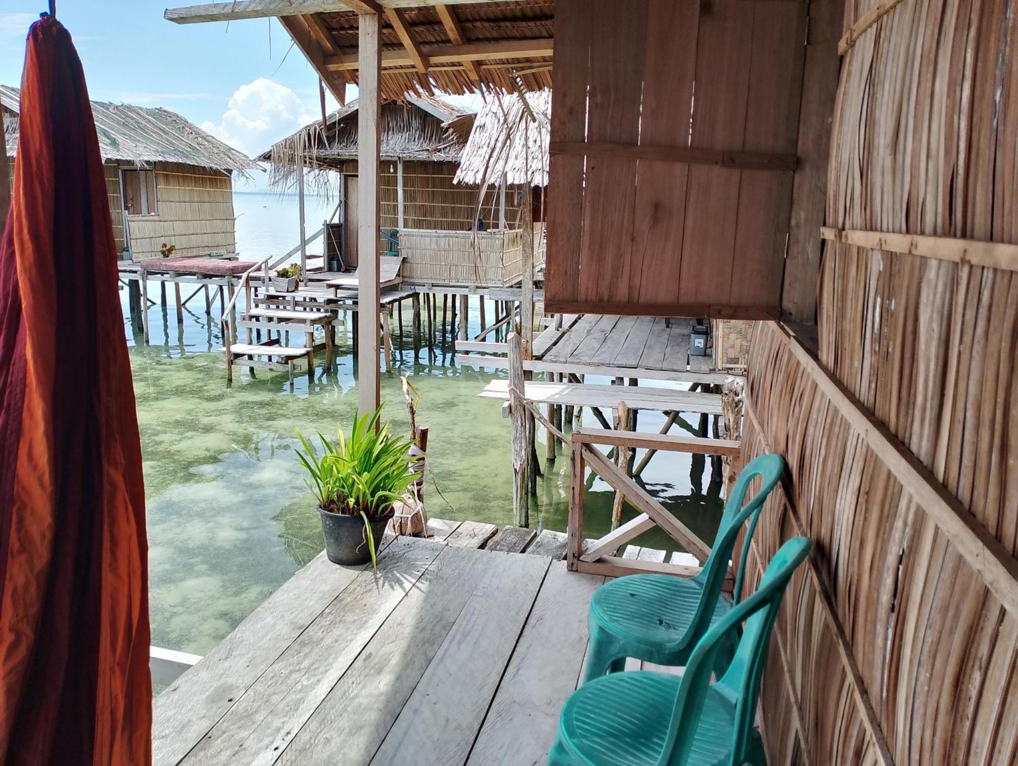 Arborek Diving Homestay R4 Besir エクステリア 写真